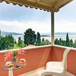 Seaview &