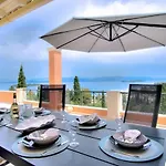 Seaview & Βίλα *