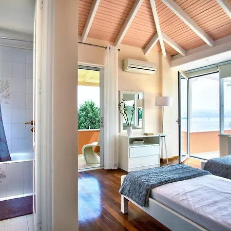 Seaview & Villa
