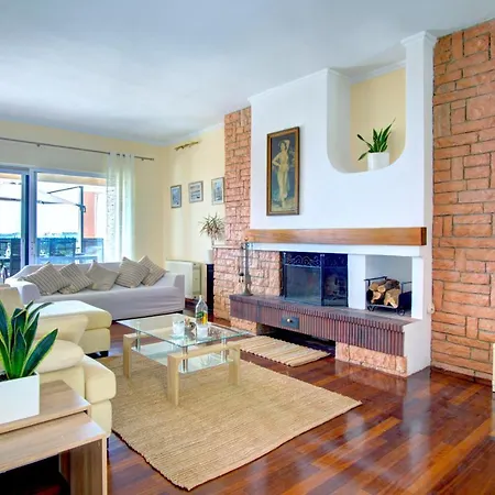 Seaview & Willa Alykes Potamou